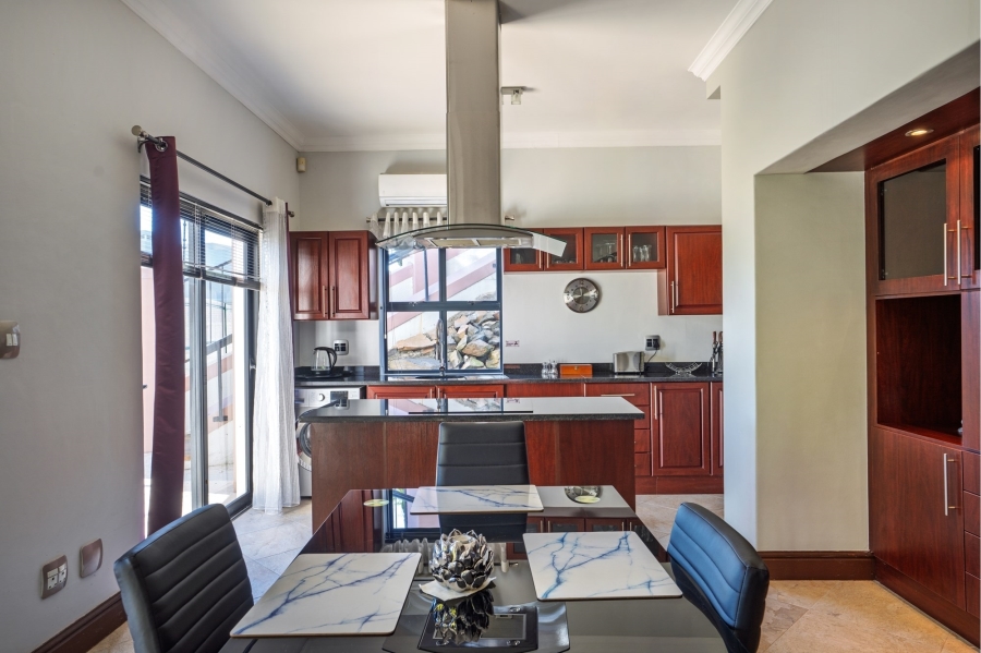 13 Bedroom Property for Sale in Plattekloof 3 Western Cape